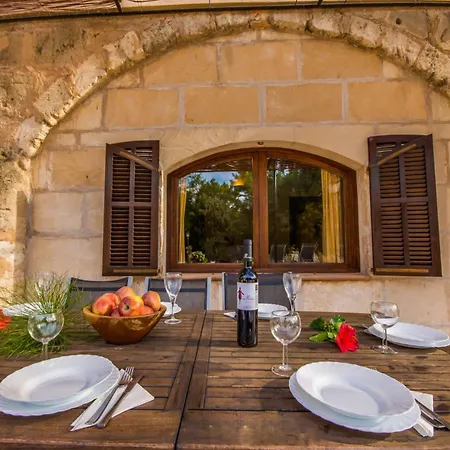 Near Puerto De Alcudia Holiday home Selva (Mallorca)